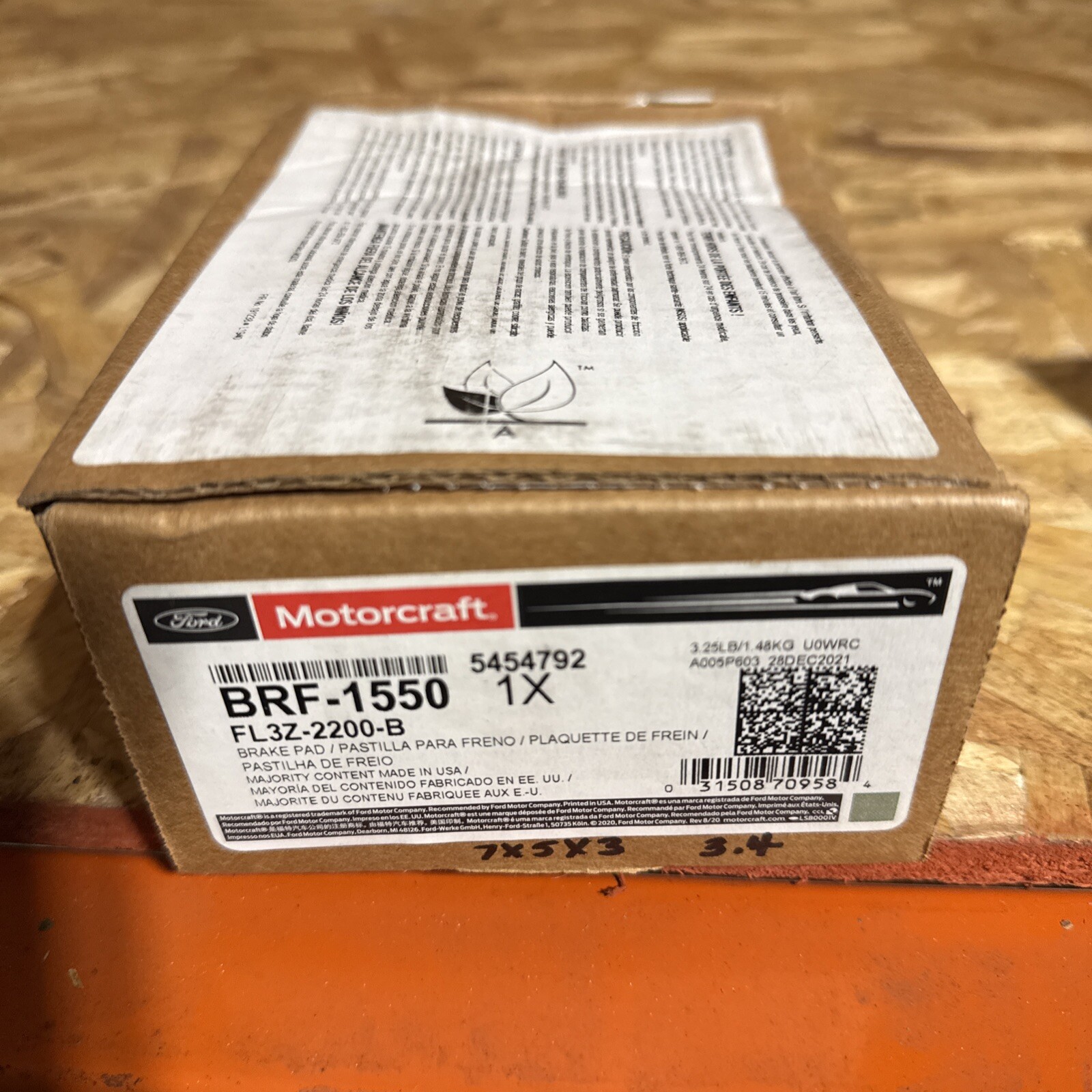 New Ford Motorcraft Brake Pad Set BRF-1550 FL3Z-2200-B 2014-2020 F150