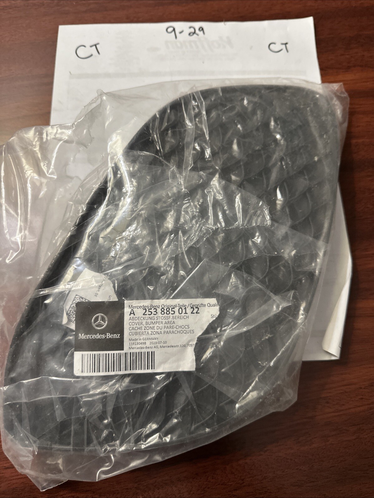 New Genuine Mercedes-Benz GLC X253 Front Bumper Lower Grill Left A2538850122 OEM