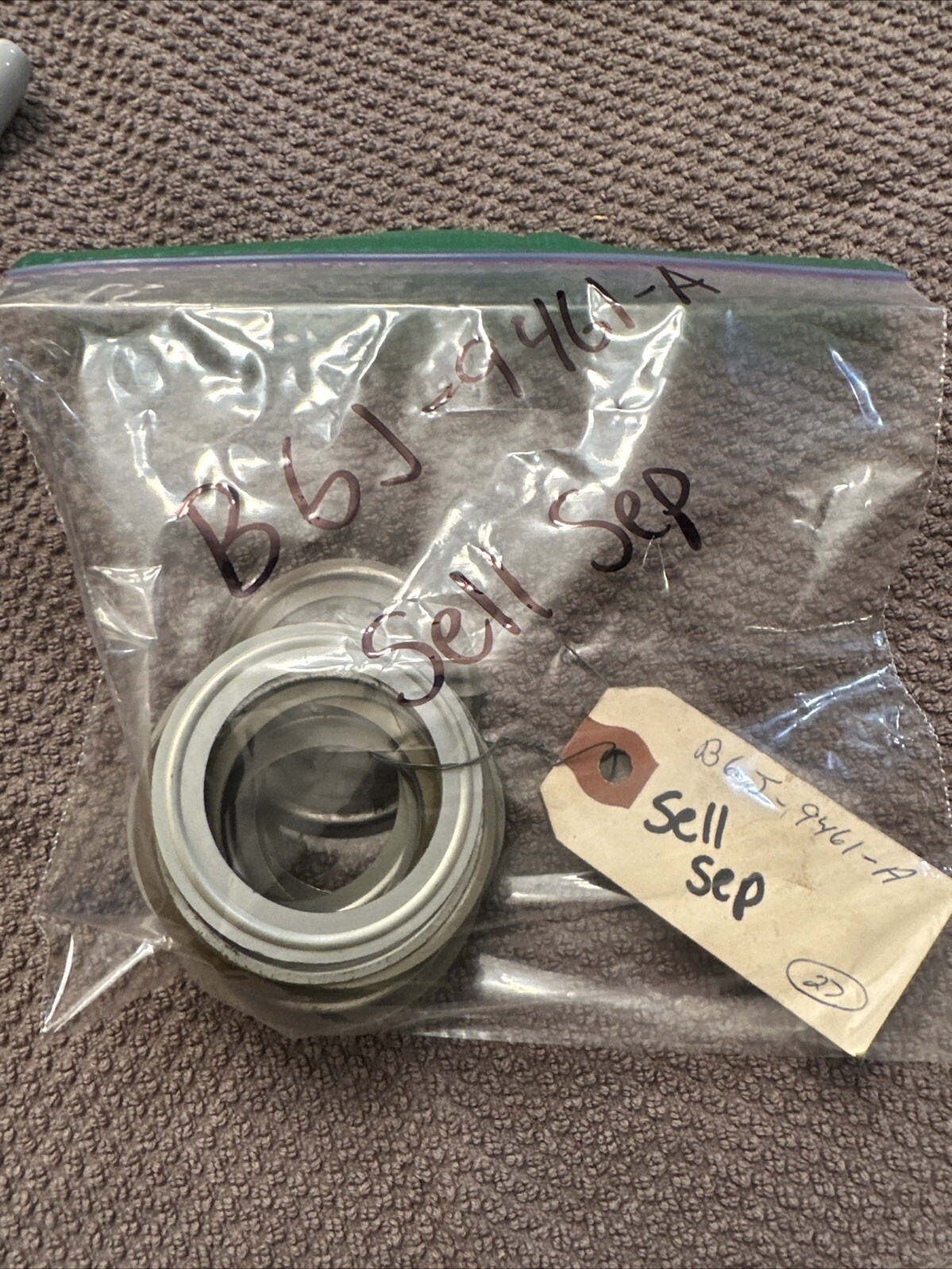 New OEM Ford B6J-9461-A Intake Manifold Gasket NOS 1 Gasket Sold Individually - Image 3