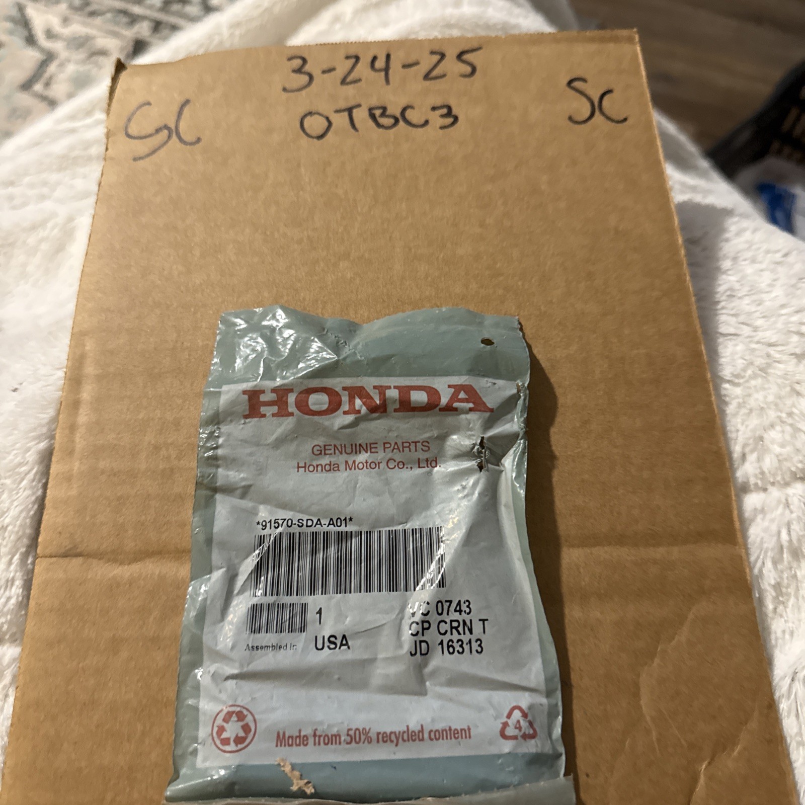 OEM Acura 91570-SDA-A01 Windshield Clip (1) Blue