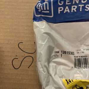 OEM GM Chevrolet Equinox GMC Terrain 2.4L 10-17 Car PCV Valve Tube Hose 12619363