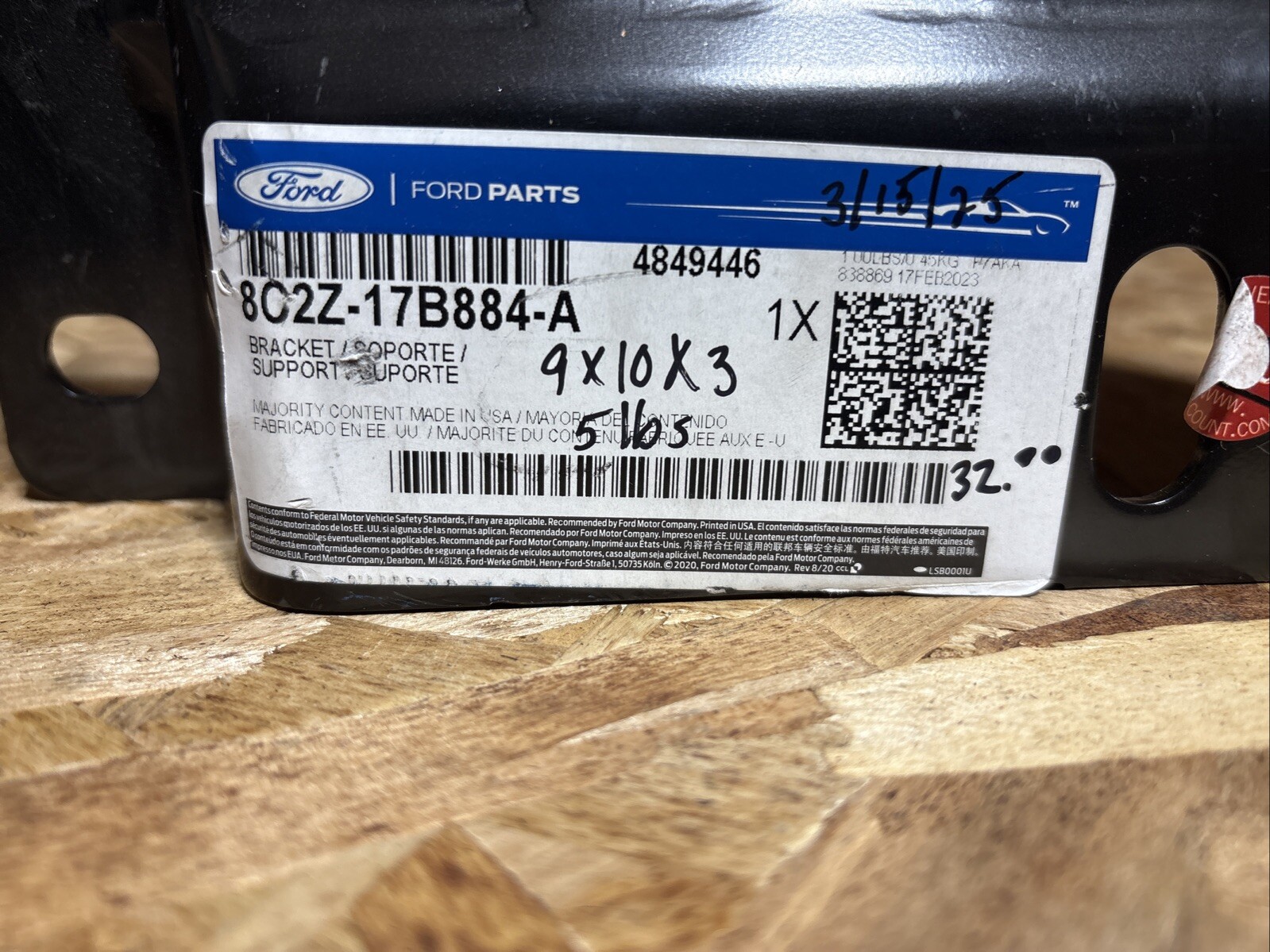 OEM NEW Ford E-Series 2008-2024 Front Bumper Face Bar Bracket 8C2Z-17B884-A - Image 3