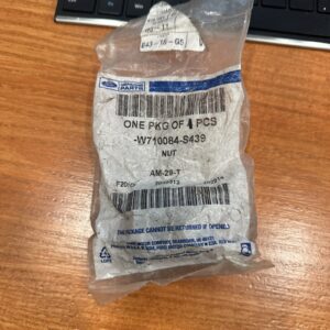 OEM NEW Rear Right or Left Hub Axle Housing Retainer Nut Ford W710084S439