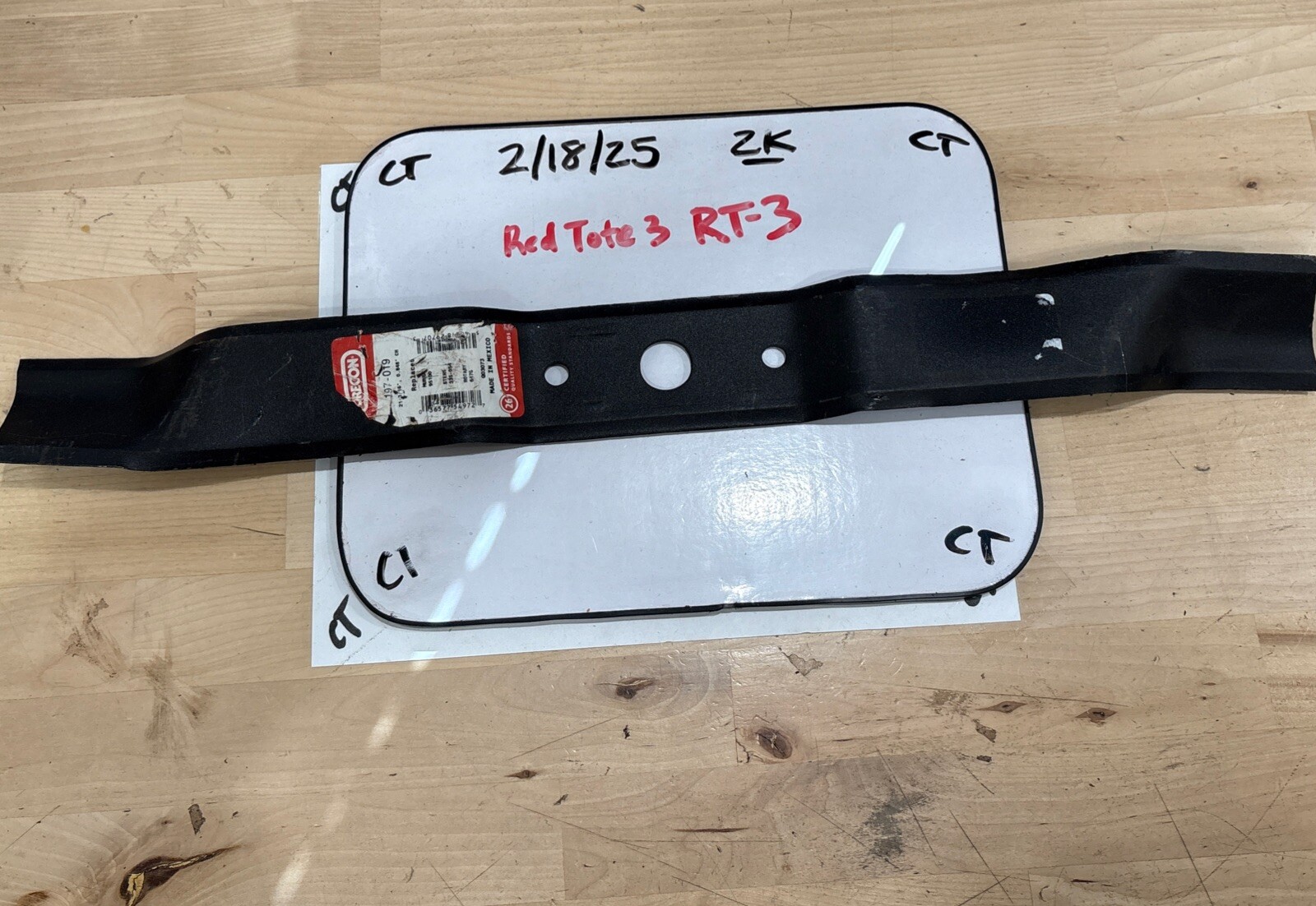 Oregon 197-019 Mulching Blade - Black Replaces Murray 95100 Stems 335-054