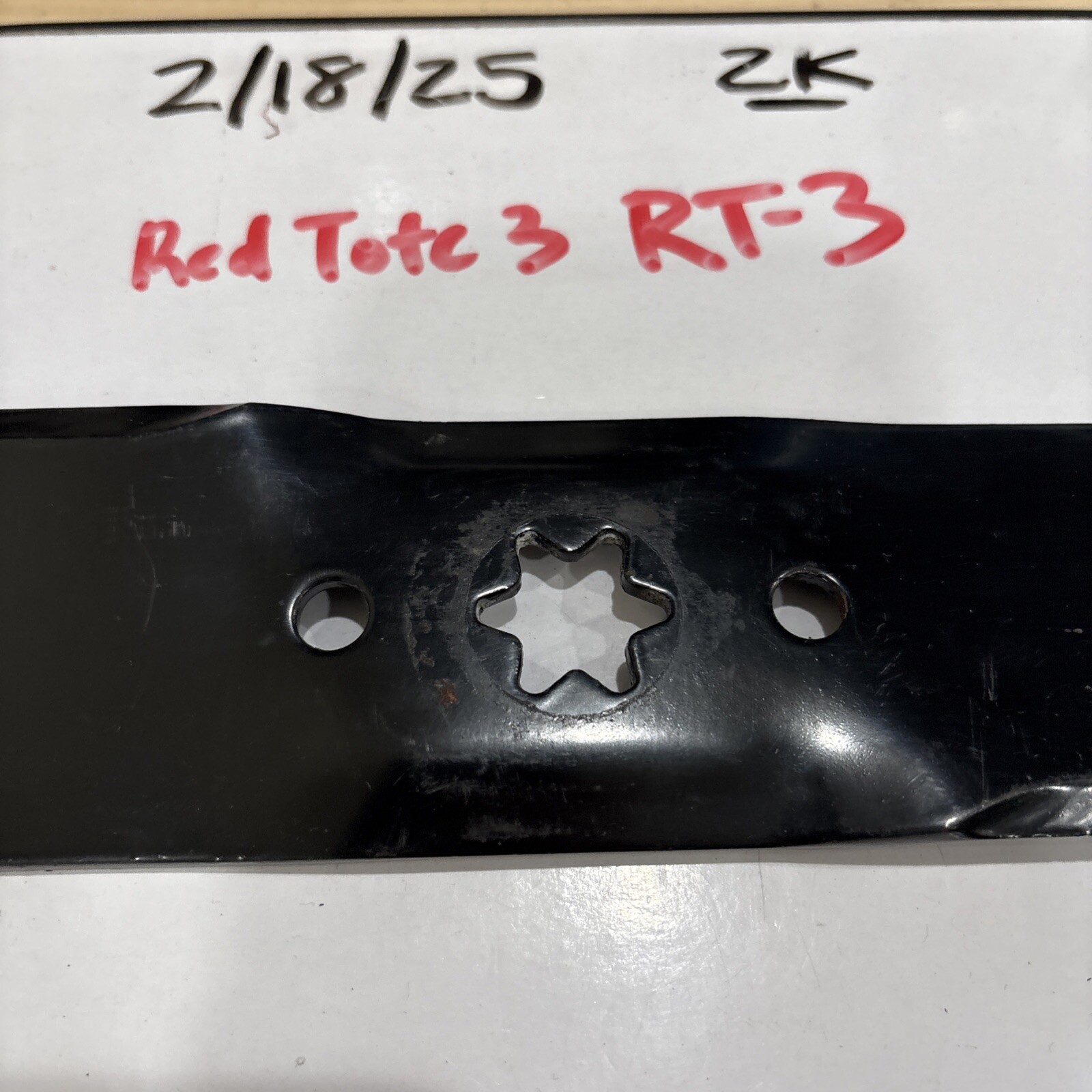 Oregon Lawn Tractor 46-in Deck 3-in-1 Blade 942-04125 (storage wear) Cub Cadet - Image 3