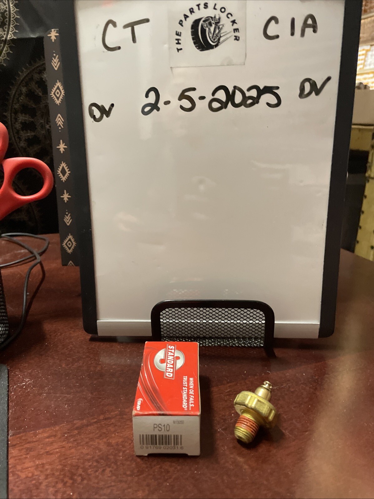 # PS-10 Standard Motor Products Engine Oil Pressure Sender With Light