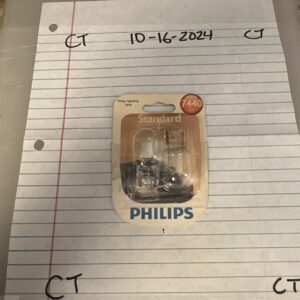 Philips 7440B2 Tail Light Bulb for 78207 Electrical Lighting Body Exterior et