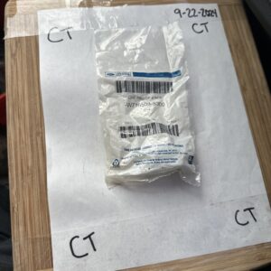 Qty 4 Genuine Ford Wheel Opening Molding Retainer Clip W716503-S300