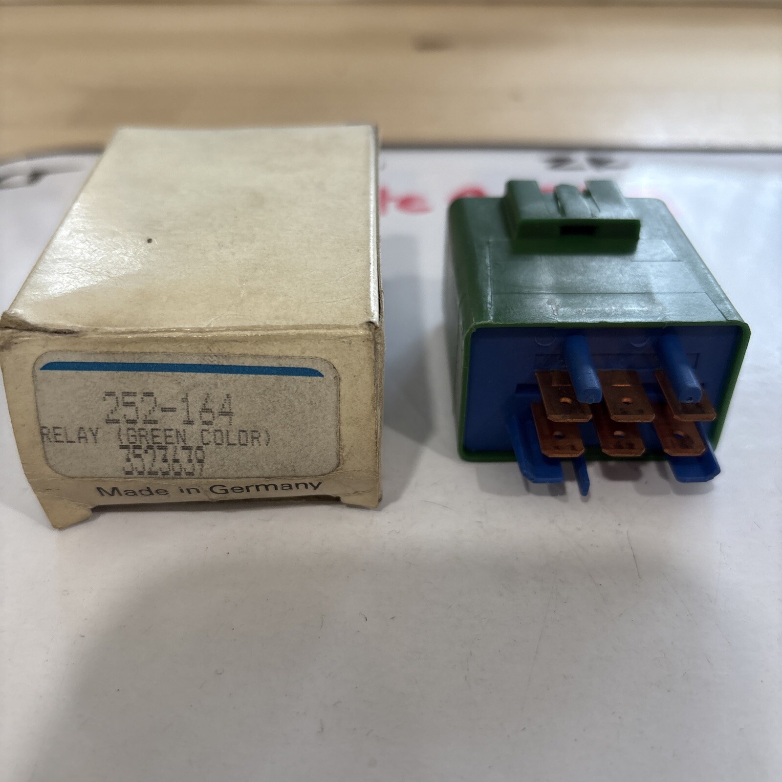 RENAULT 5 GT TURBO NEW FUEL PUMP RELAY 252-164 - Image 3