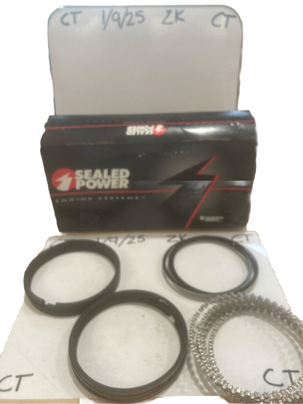 Speed Pro E251K Standard SBC Chevy 350 383 Moly Piston Rings STD 4.000 Bore 4"