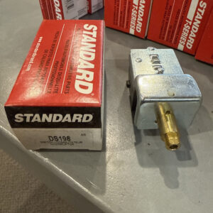 Standard Ignition Headlight Switch DS198 NEW