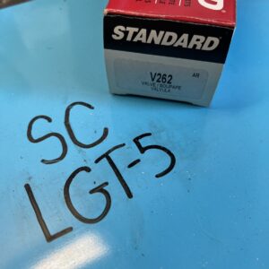 Standard Motor Products PCV Valve V262 for 71-84 Ford, Mazda b28