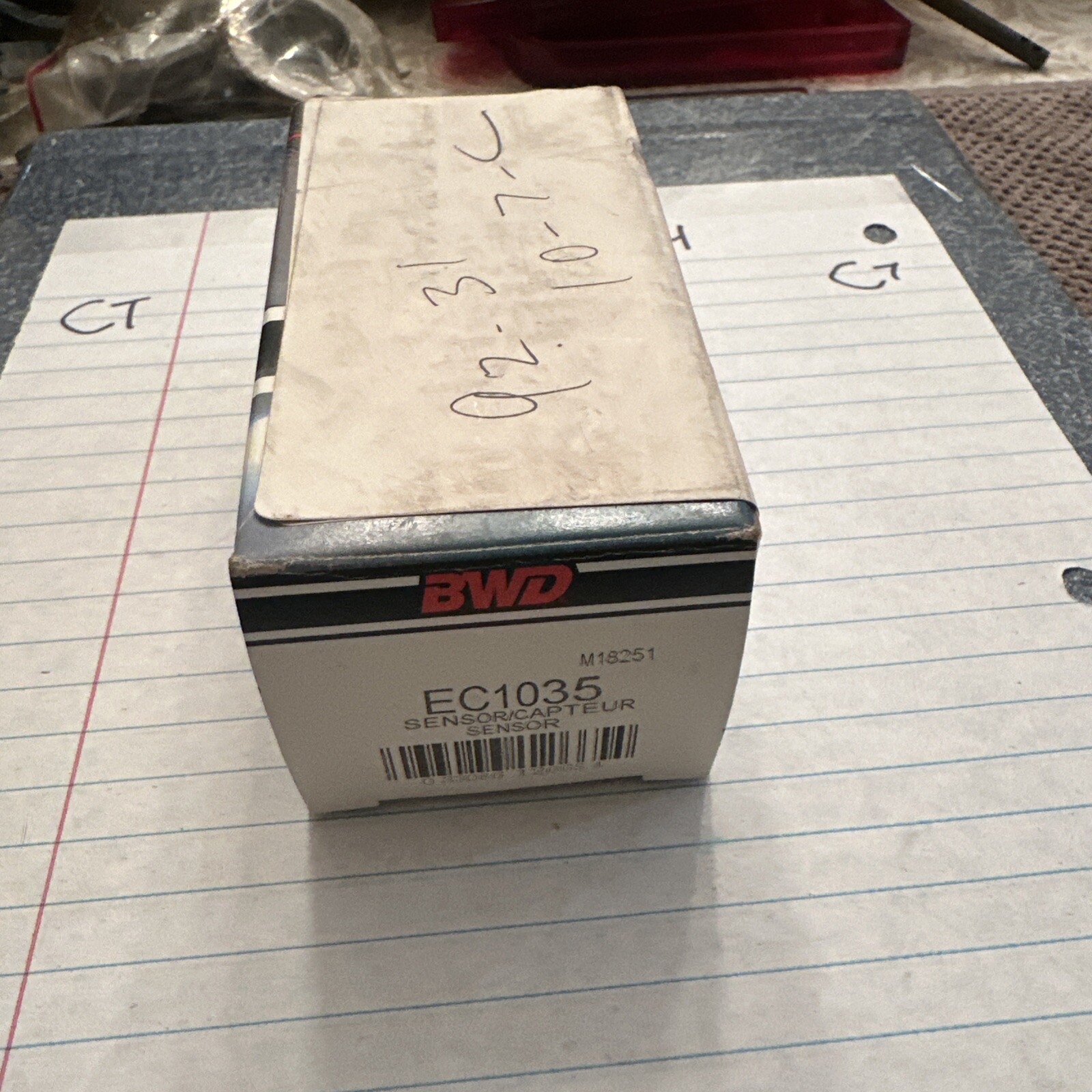 Standard Motor Products TH39 Throttle Position Sensor - Image 3