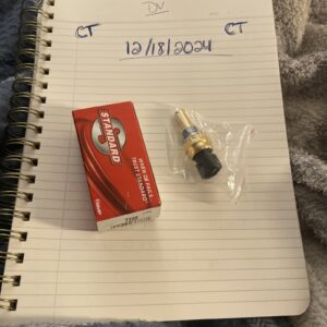 Standard Motor Products TX89 Engine Coolant Replacement Temperature Sensor