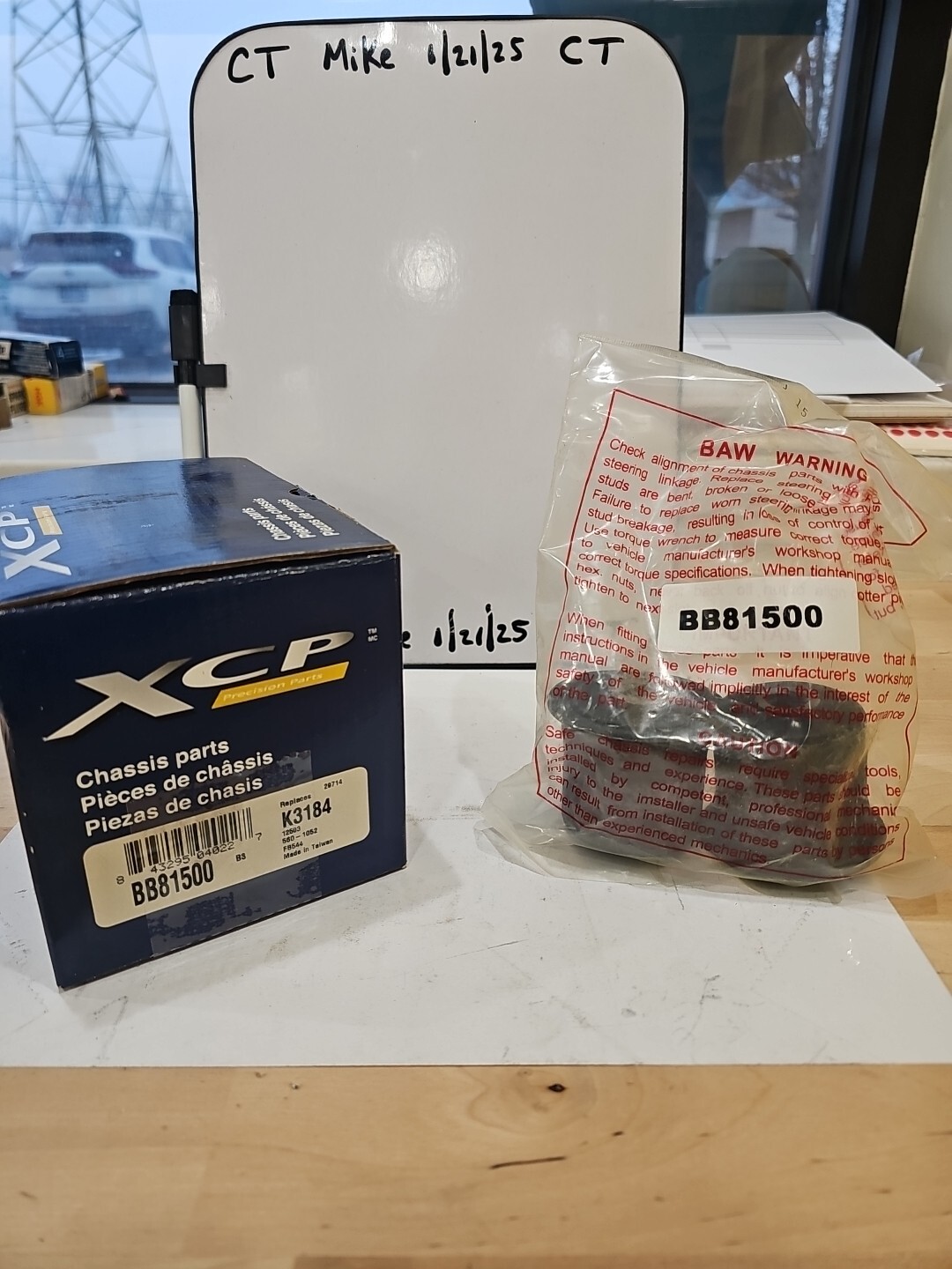 Suspension Control Arm Bushing Kit XCP BB81500 K3184 - 93-98 Jeep Grand Cherokee