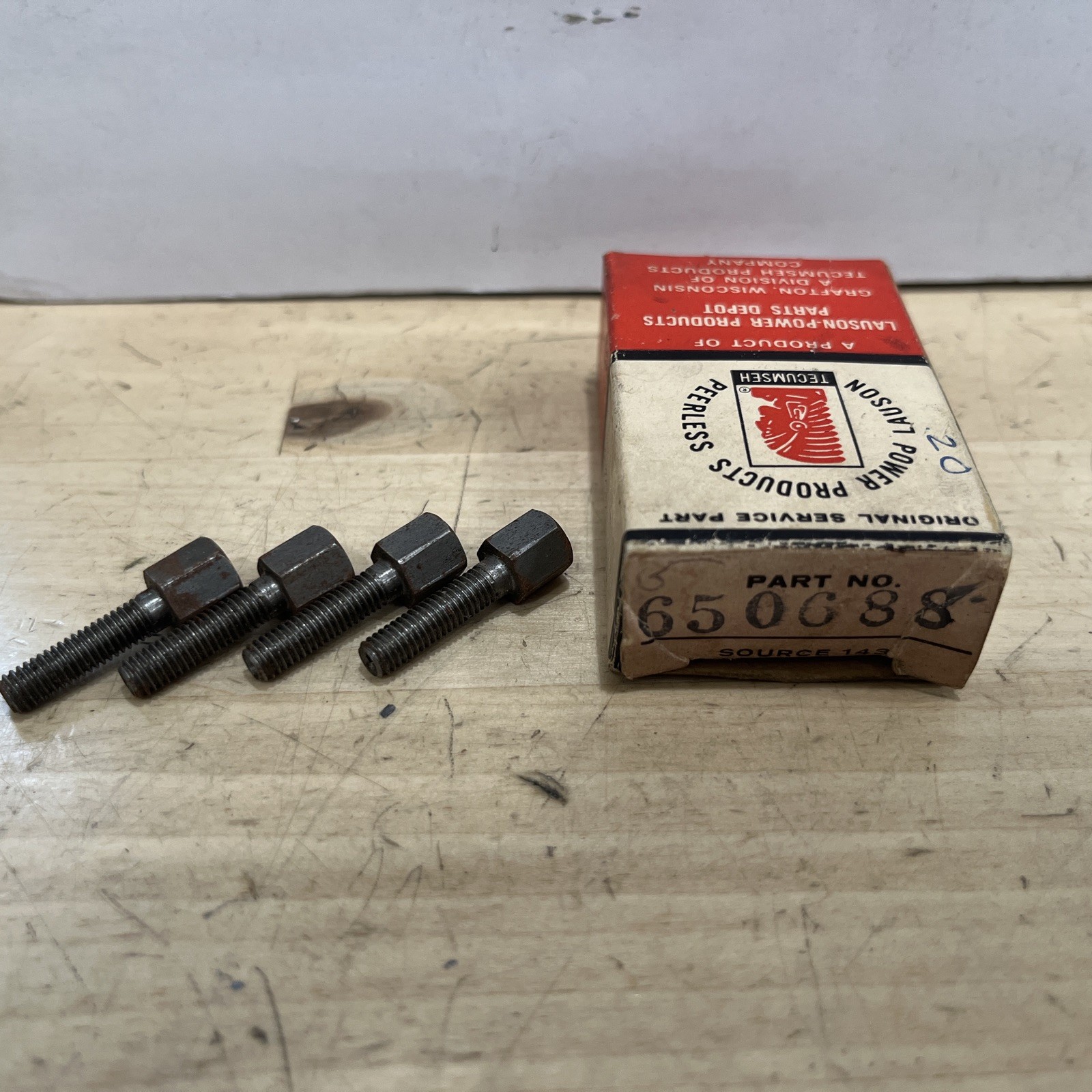 Tecumseh 650688 Screw (4 Pack) - Image 4