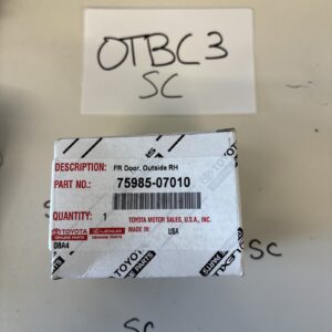 Toyota 75985-07010 Stripe, Front Door, Outside RH 2013-2018 Avalon