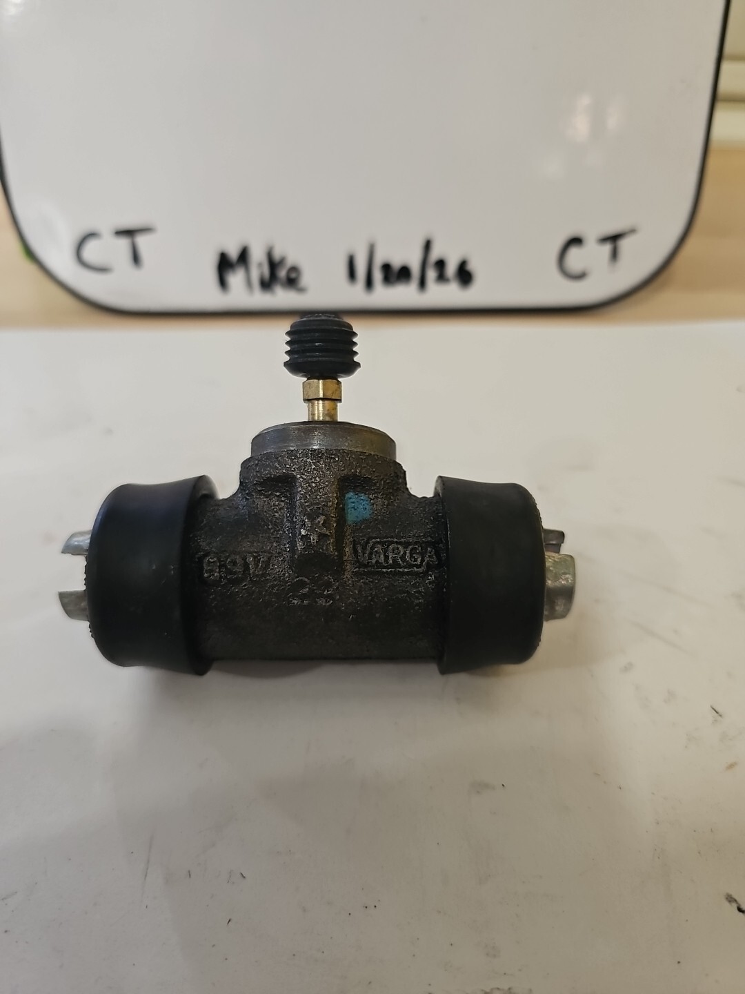 Varga Drum Brake Wheel Cylinder V-1083, WC90549, EW99158 for VW