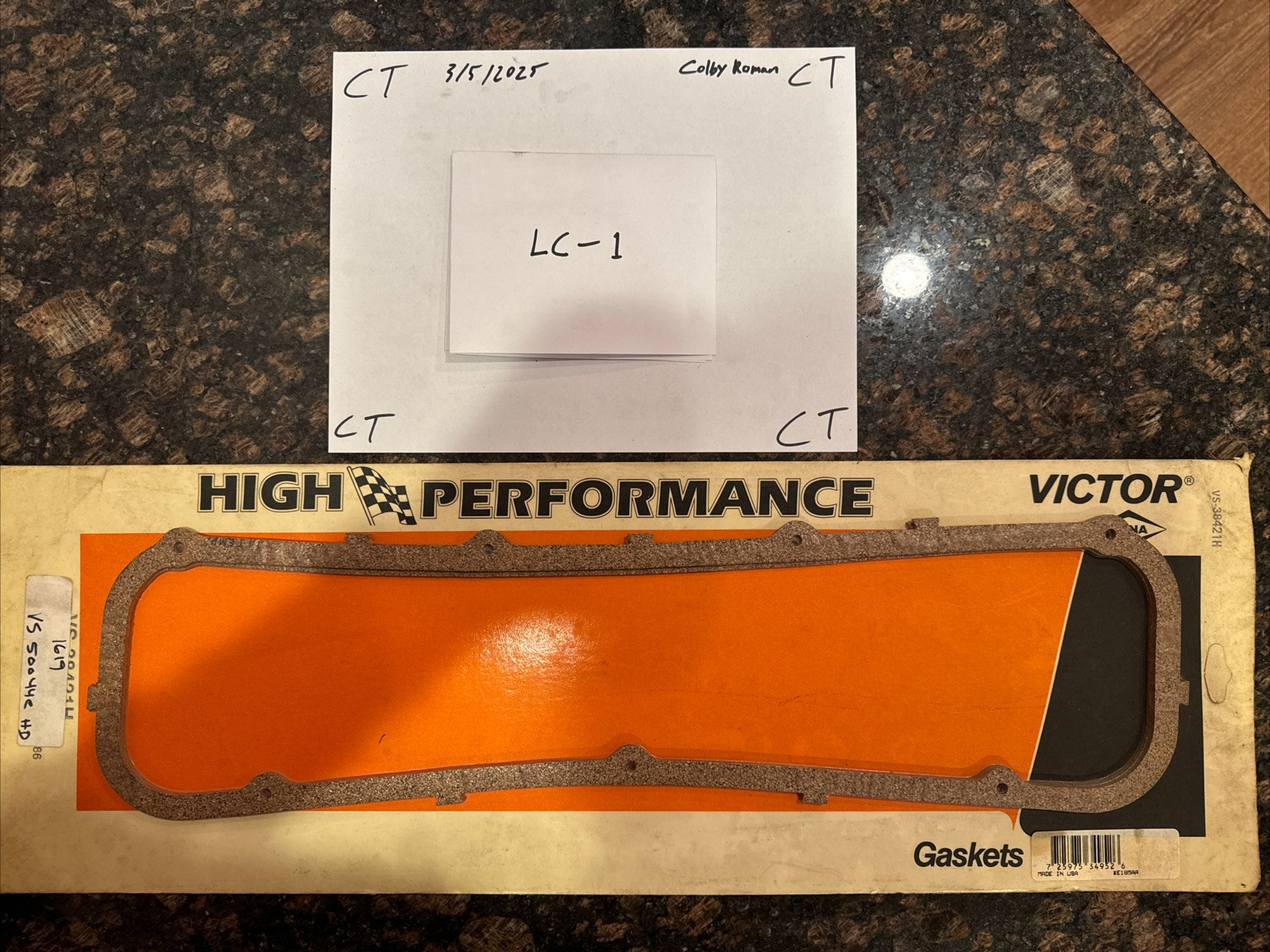 Victor VS38421H Engine Valve Cover Gasket Set