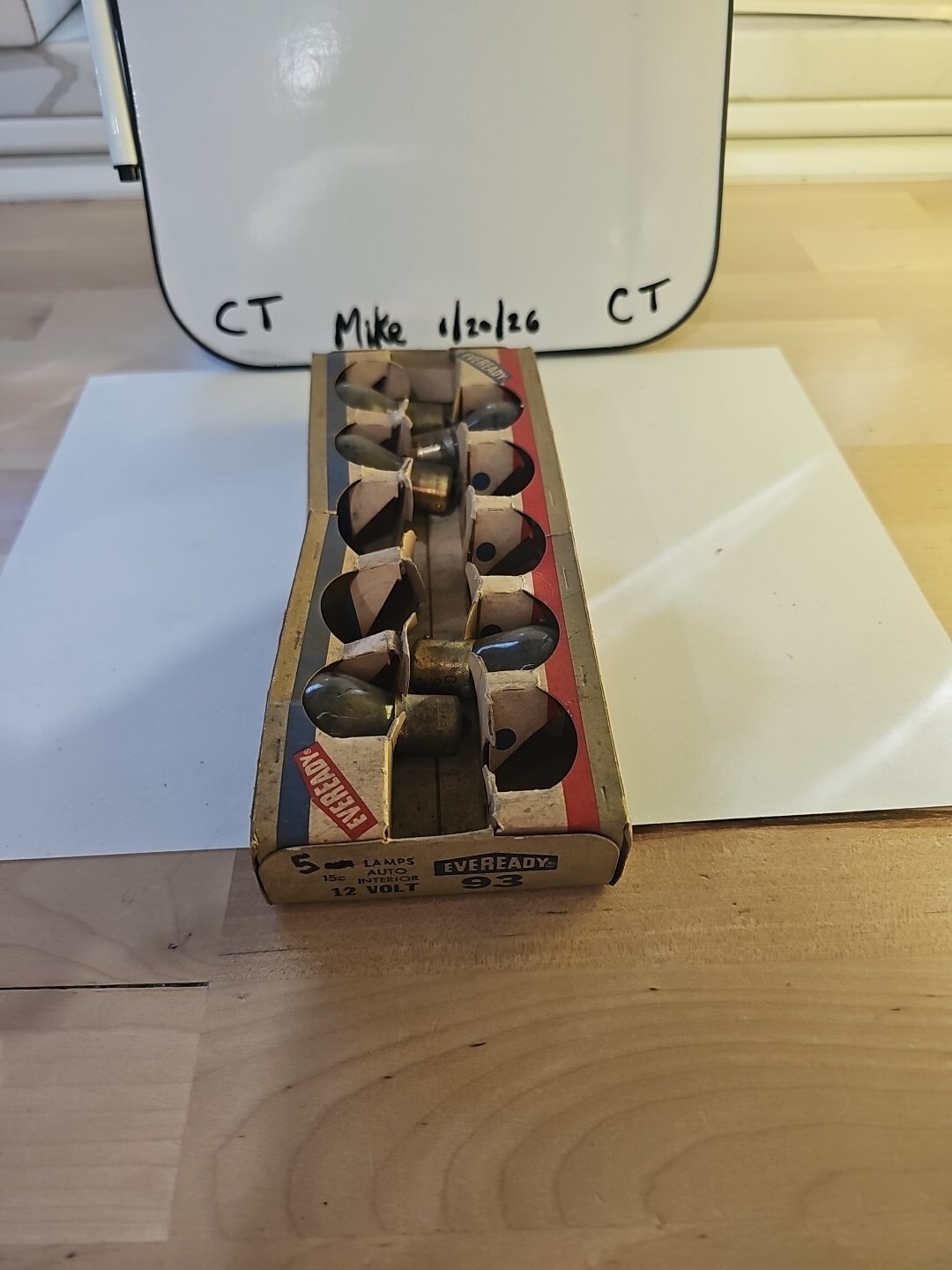 Vintage Eveready GE-93 Miniature Interior Auto Lamps (1 Box Of 5 Bulbs) Box Open