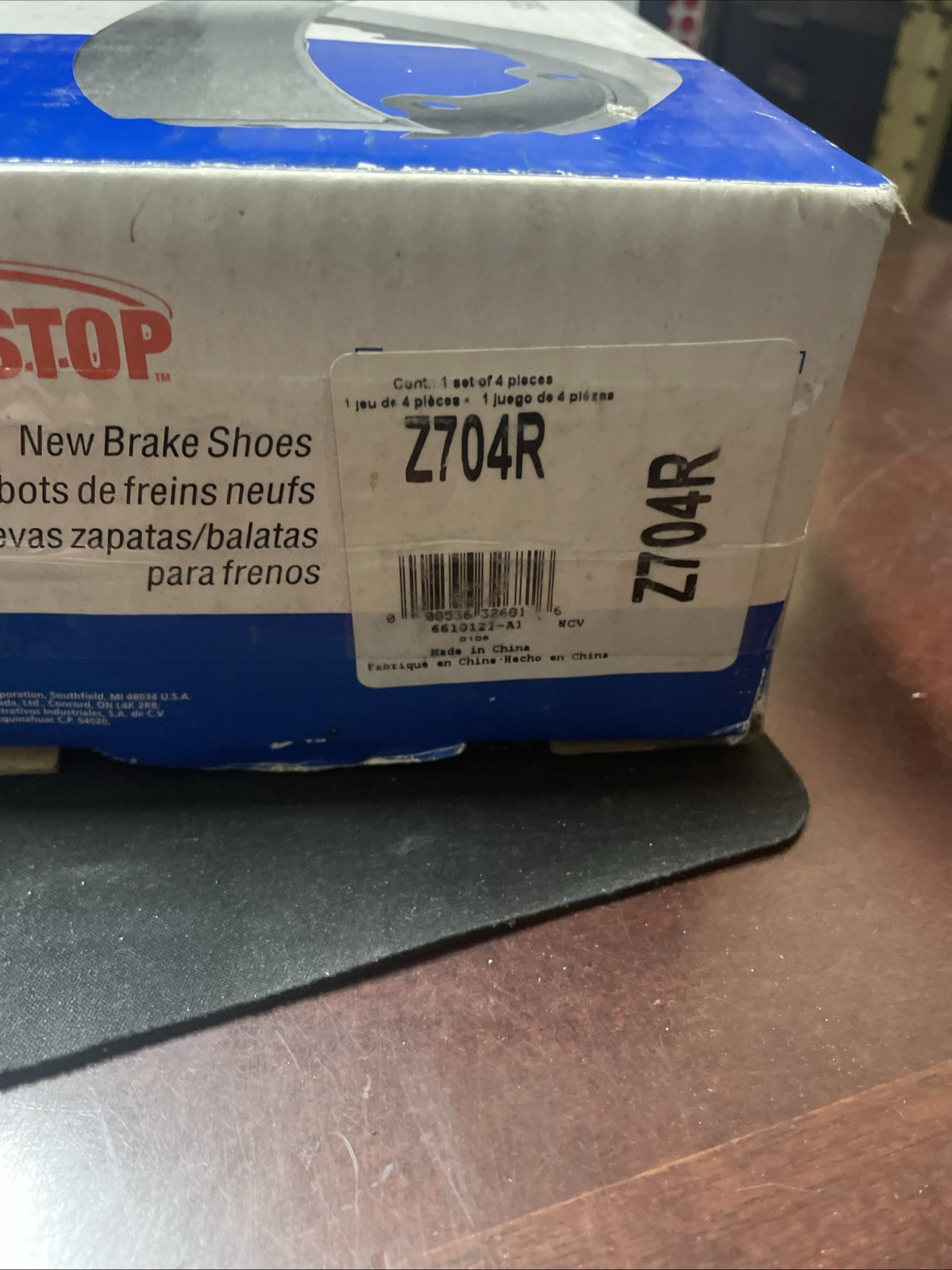 Wagner Z704R Wagner Brake Z704 R Drum Brake Shoes - Image 3