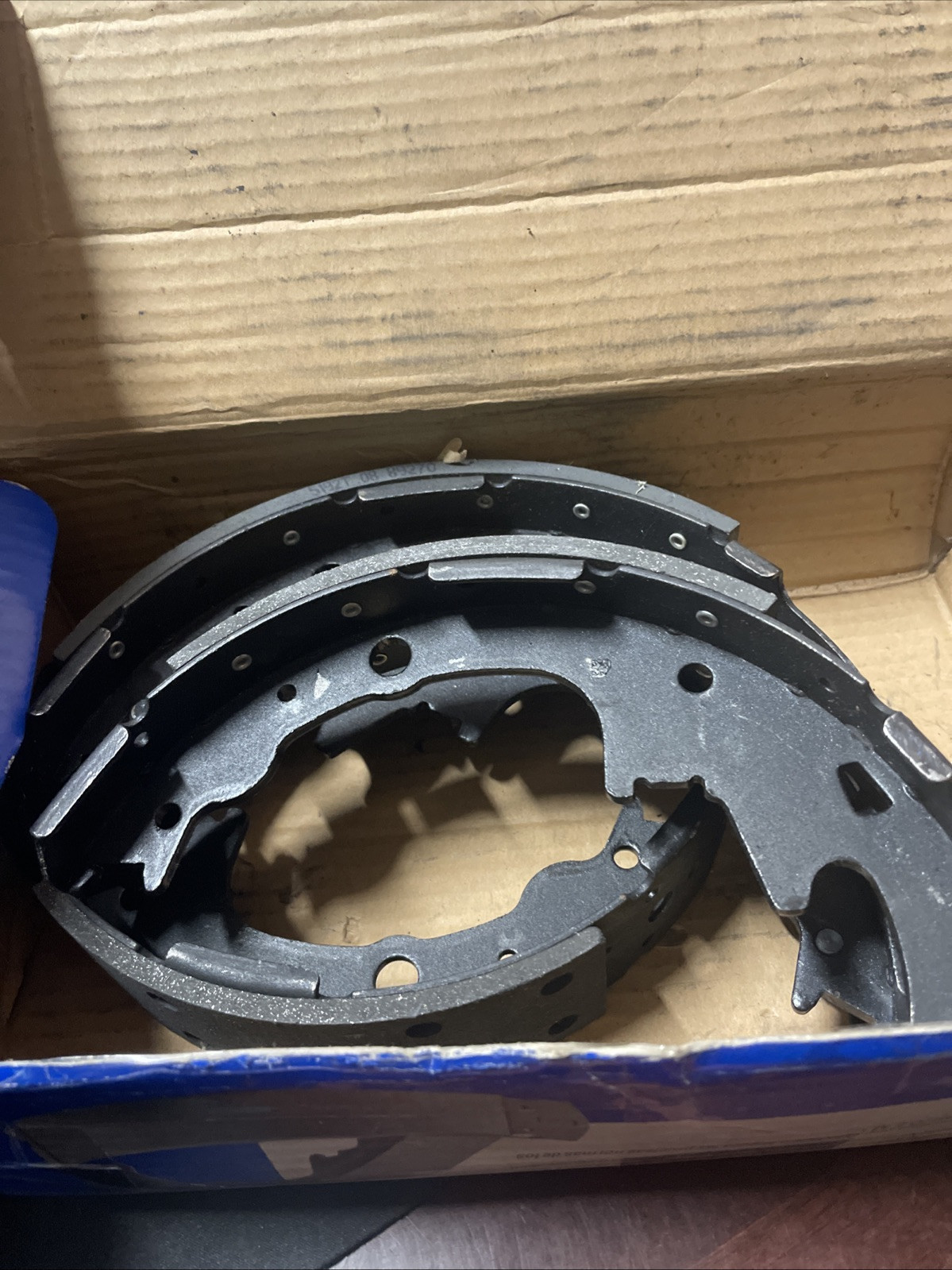 Wagner Z704R Wagner Brake Z704 R Drum Brake Shoes - Image 4