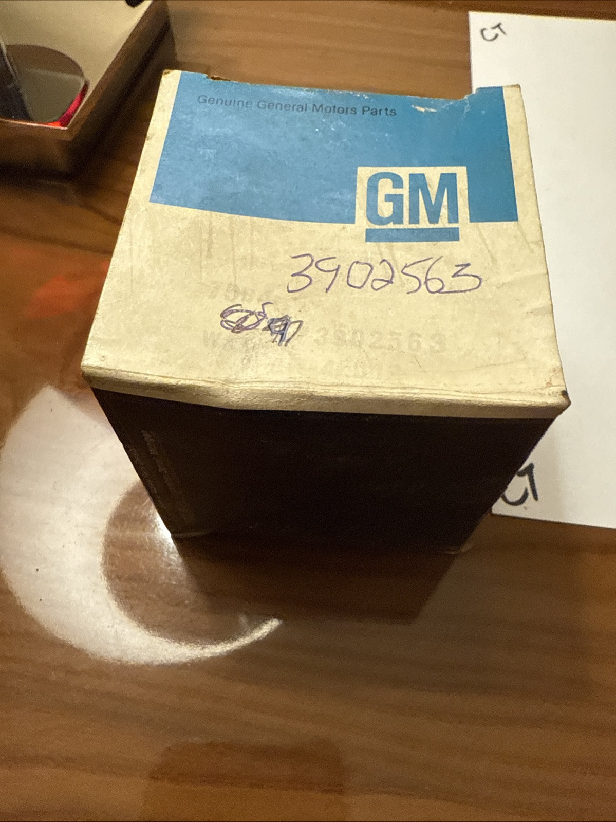 (1) NOS GM 3902563 Washer Sold Individually - Image 4
