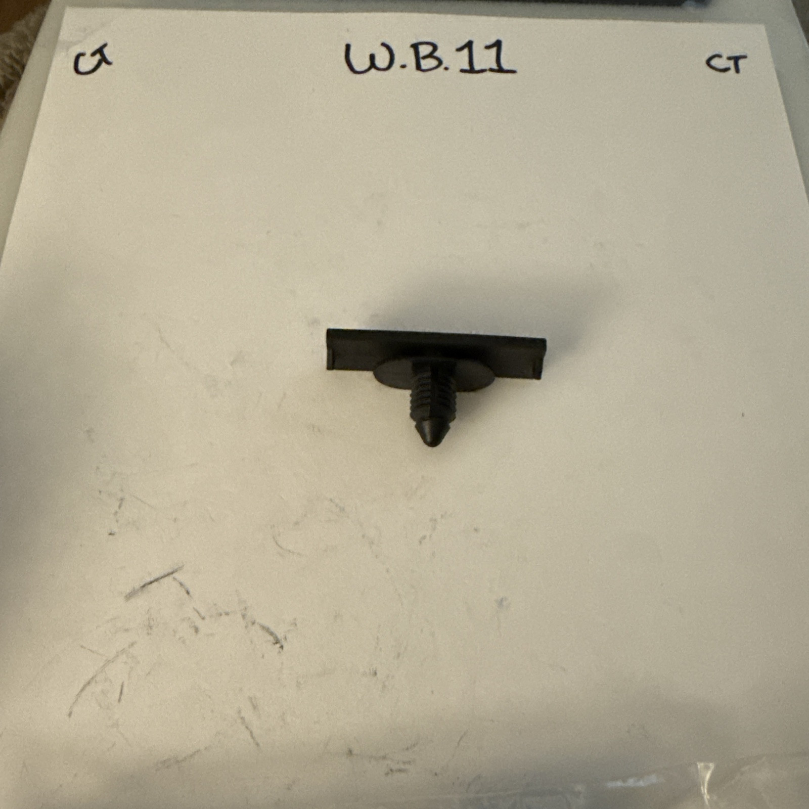 (1) New Genuine Ford Retainer F81Z16B294CB F81Z-16B294-CB OEM Sold Individually - Image 3