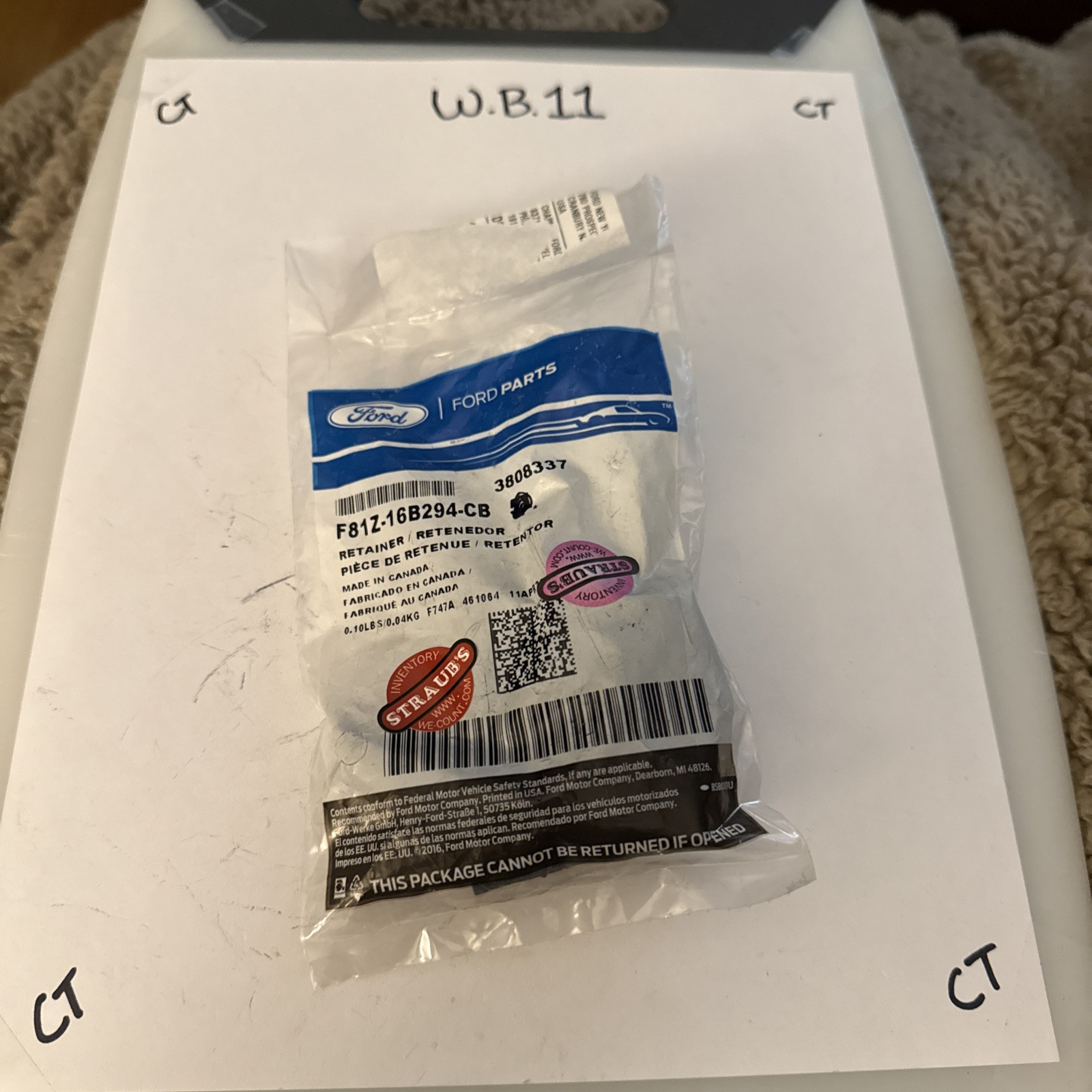 (1) New Genuine Ford Retainer F81Z16B294CB F81Z-16B294-CB OEM Sold Individually