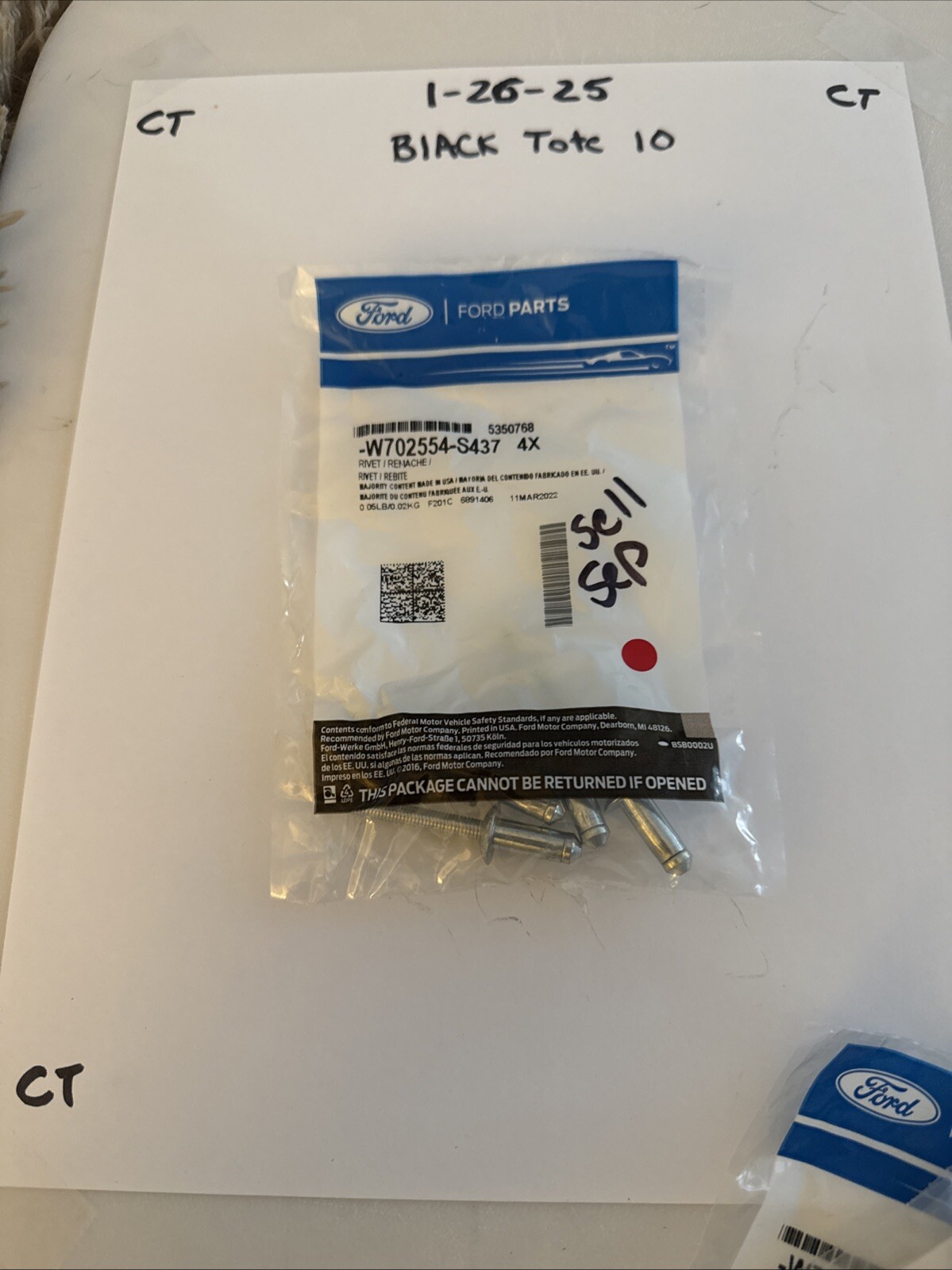 (1) Rivet Only W702554S437 - RIVET - Ford Sold Individually 1 Rivet Only