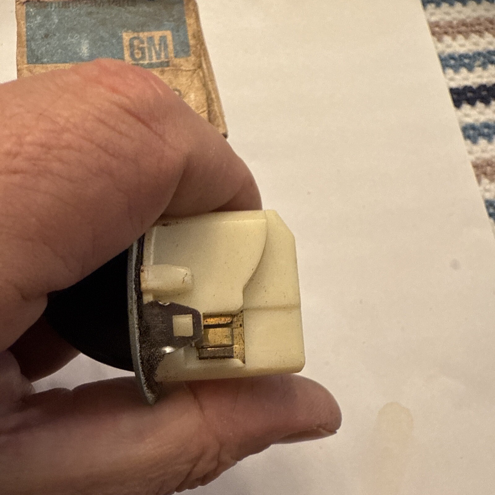 1961-1962 Oldsmobile 88 98 1NOS GM Rear Door Jamb Light Switch # 4838889 - Image 6