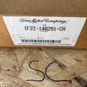 1999 - 2003 FORD WINDSTAR PASSENGER SIDE SLIDING DOOR MODULE ASBY 1F2Z-14B291-CA