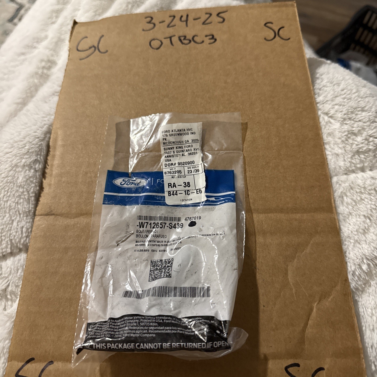 (1)Genuine Ford W712657-S439 Battery Holder Bolt OEM New Sold Individually