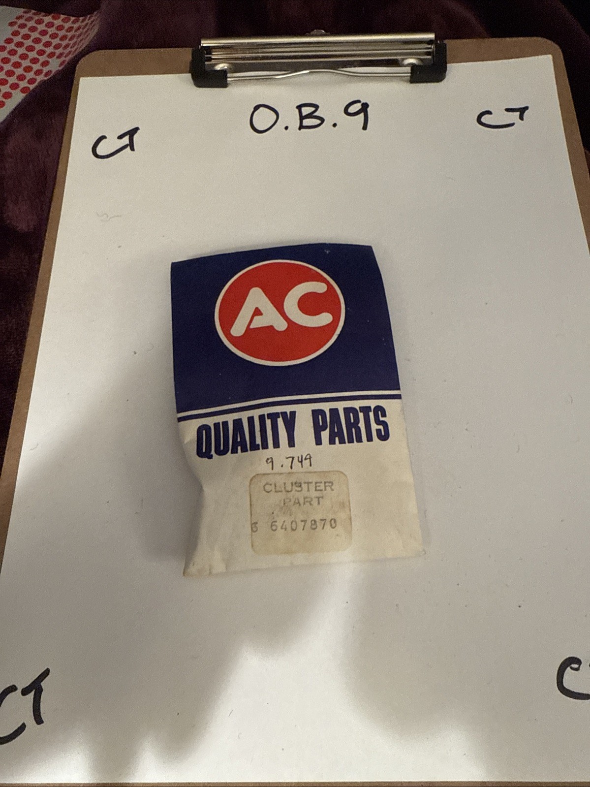 (1)Genuine Gm Cluster Part Clock Stem Cover 6407870 Sold Individually