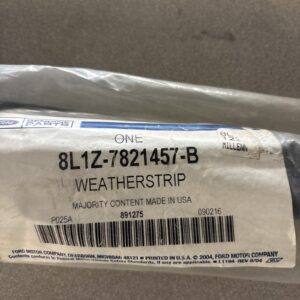 2007-2017 GENUINE FORD EXPEDITION WEATHERSTRIP DOOR BELT OEM 8L1Z-7821457-B NOS