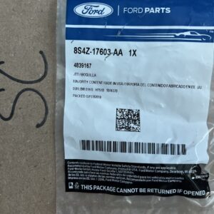 2008-2011 Ford Focus Windshield Wiper Washer Jet Nozzle OEM NEW 8S4Z-17603-AA