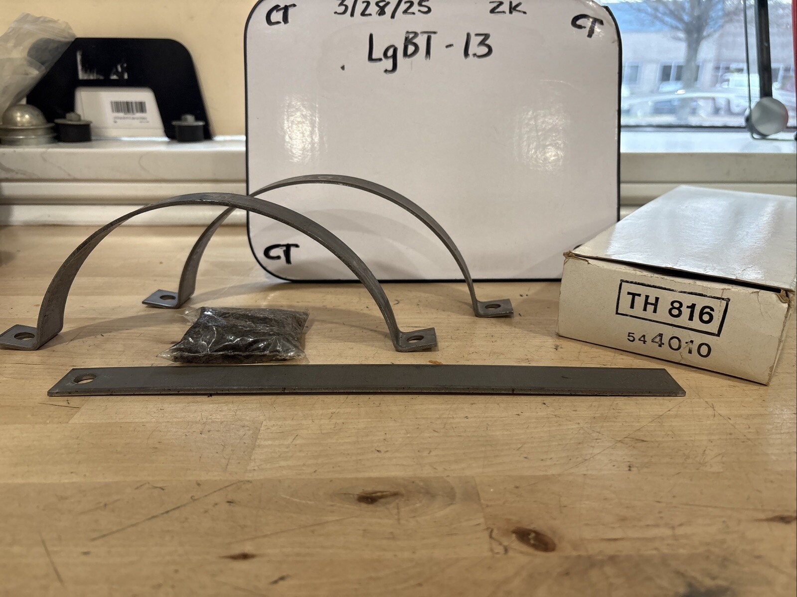 8’ Steel Muffler Hanger TH-816 - Image 3