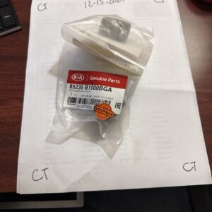 85235B1000BGA Genuine Hyundai / KIA RETAINER-SUNVISOR (1) Retainer