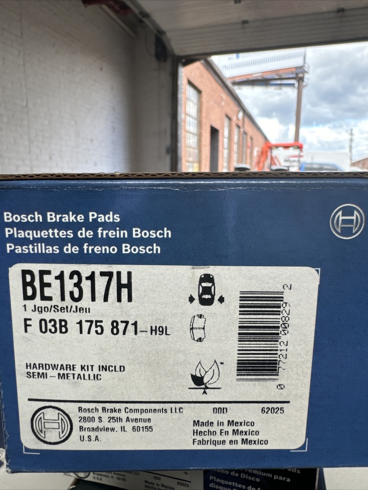 BE1317H Bosch Brake Pad Sets 2-Wheel Set Rear for MB Mercedes Van Sprinter 2500