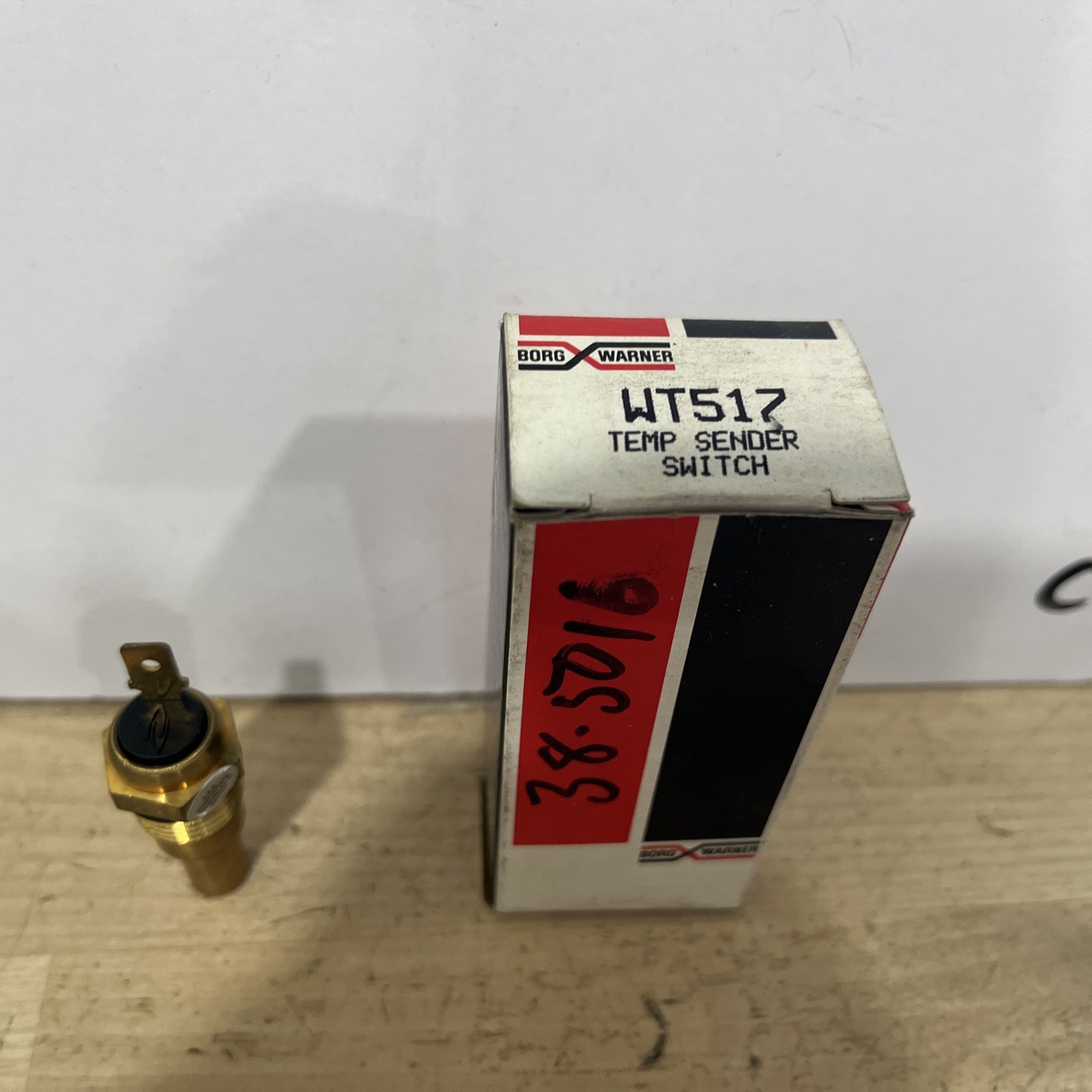 Borg Warner WT517 Temperature Sender Switch - Image 3