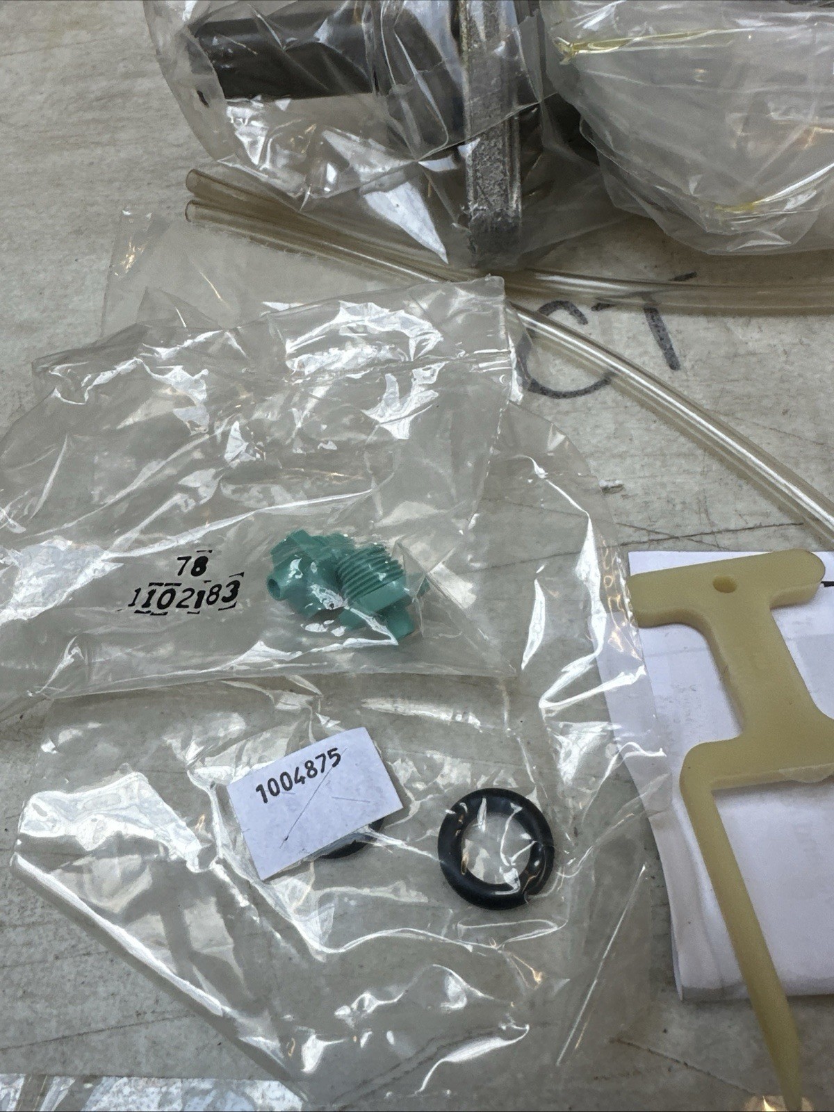 Brake Master Cylinder 10-3218 Fits 2005-2007 Ford Escape Mercury Mariner, - Image 3