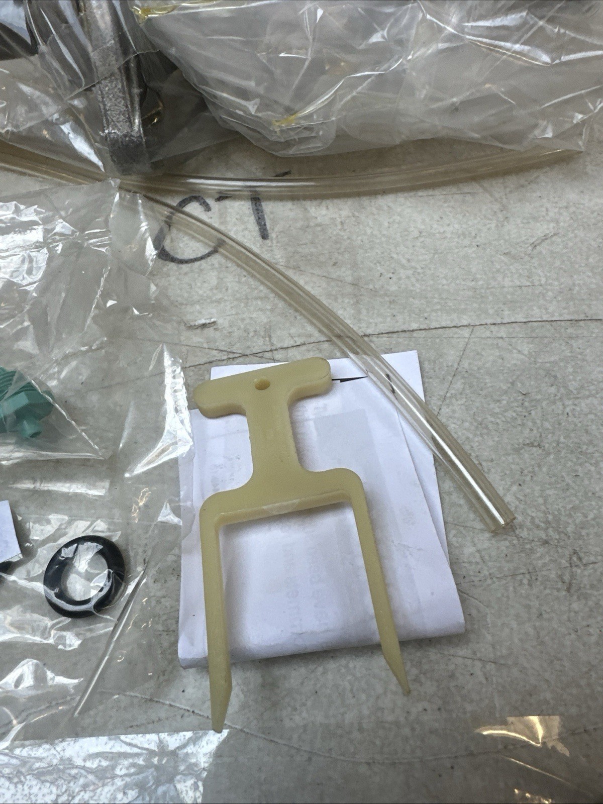 Brake Master Cylinder 10-3218 Fits 2005-2007 Ford Escape Mercury Mariner, - Image 4