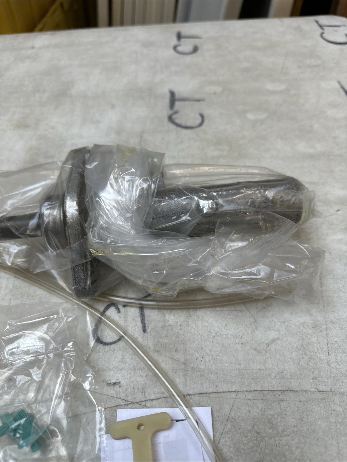 Brake Master Cylinder 10-3218 Fits 2005-2007 Ford Escape Mercury Mariner, - Image 5