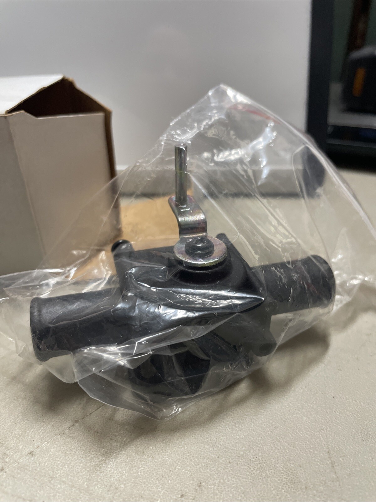 Car Quest 74655 Black Premium Heater Control Valve - Image 4