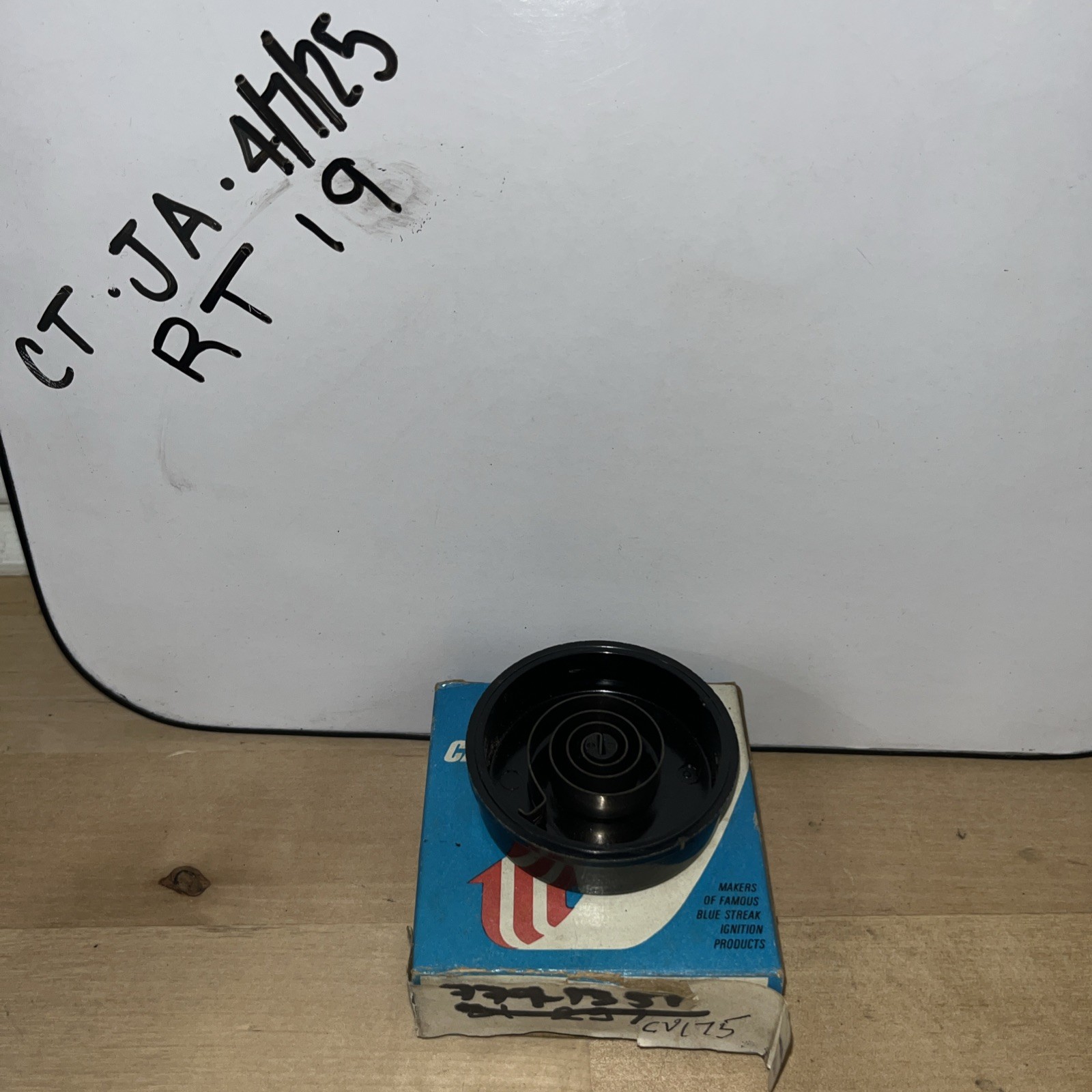 Carburetor Choke Thermostat Standard CV175