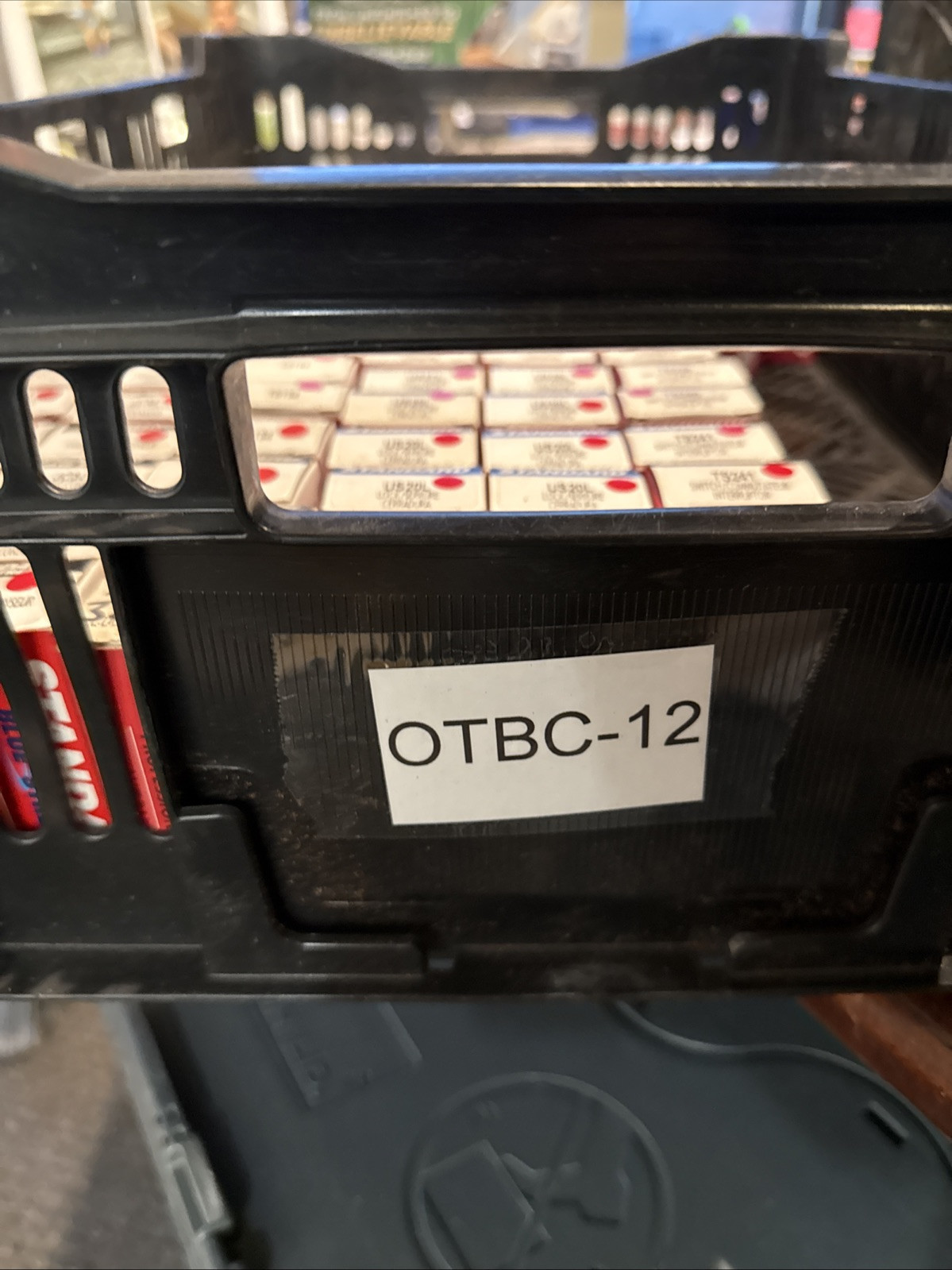 Condenser fits 1970-1975 Toyota Corolla Carina Celica STANDARD MOTOR PRODUCTS - Image 3