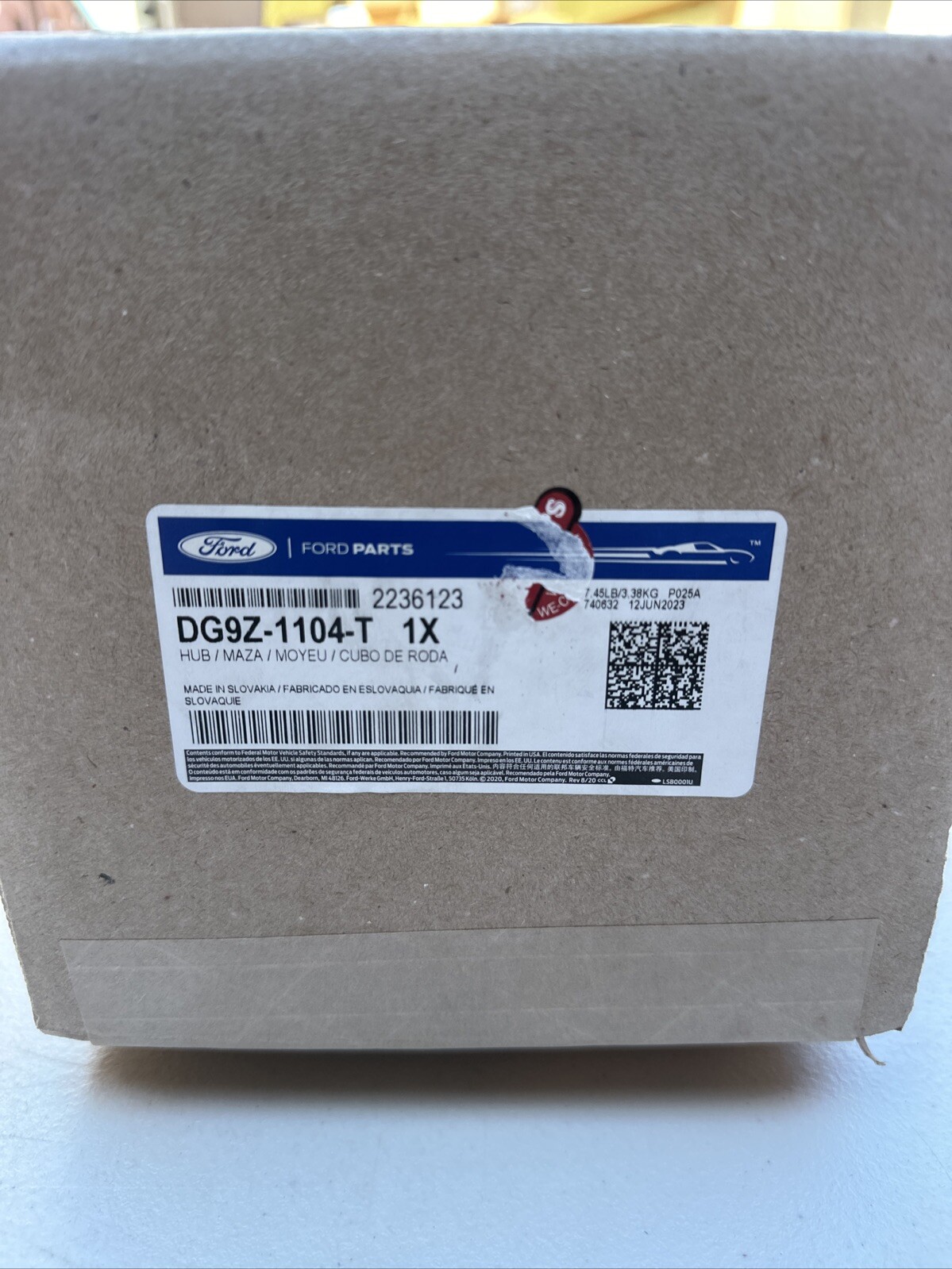 DG9Z1104T - HUB ASY - WHEEL - Ford