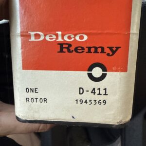 DISTRIBUTOR ROTOR DELCO REMY # D411 # 1945369 vintage N O S SEALED CAN