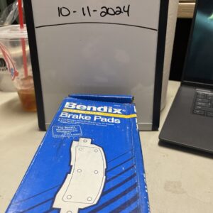 Disc Brake Pad-Semi-Metallic Brake Pads Bendix MKD367