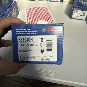 Disc Brake Pad Set-Blue Ceramic Brake Pads with Hardware Bosch BE1640H